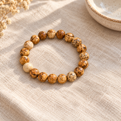 Pulseira de Jaspe Castanho — Pedra Natural — em ambiente